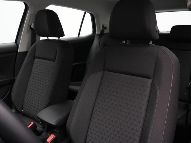 Volkswagen T-Cross 1.0 TSI 110 pk DSG Life | Parkeersensoren voor/achter | Carplay | Climatronic