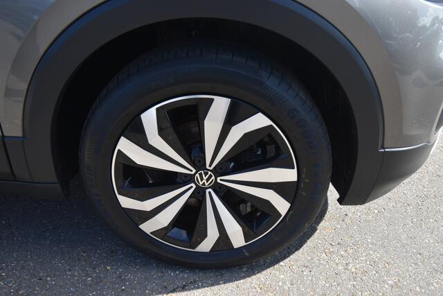 Volkswagen T-Cross 1.0 TSI Life Business , CLIMATR , LED KOPL , PDC V+A , NAVI , CR CONTR ,