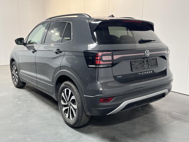 Volkswagen T-Cross 1.0 TSI Life / AUTOMAAT/ ADAPT. CRUISE/ DAB/ BLUETOOTH/ APP-CONNECT/ PARK. SENSOREN + CAMERA/ CLIMA/ STOEL VERWARM./ 16" LMV