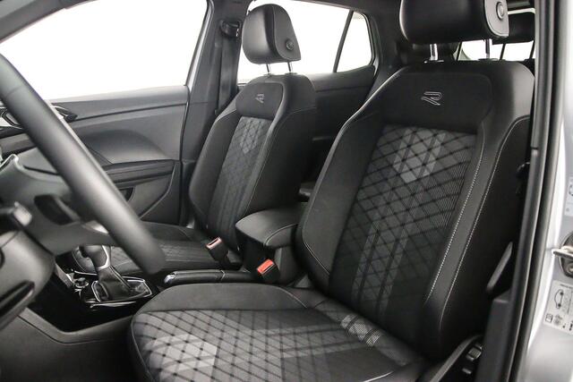 Volkswagen T-Cross R-Line Business 1.0 TSI 115pk DSG Automaat Adaptive cruise control, Navigatie, Achteruitrijcamera, LED matrix koplampen, Stoelverwarming, Parkeersensoren, App connect