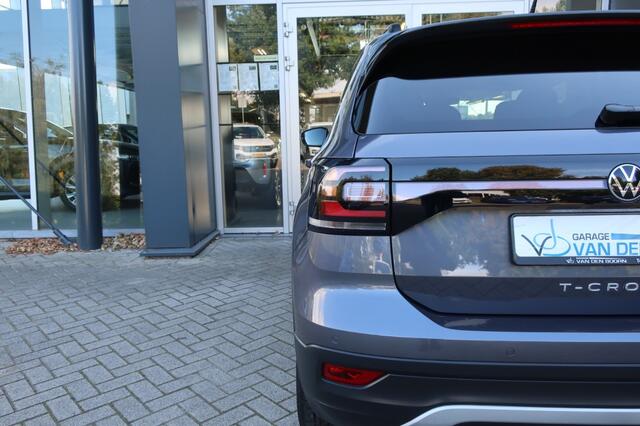 Volkswagen T-Cross 1.5 TSI 150PK Active, Navi, Clima, Apple Carplay/ Android Auto, etc.
