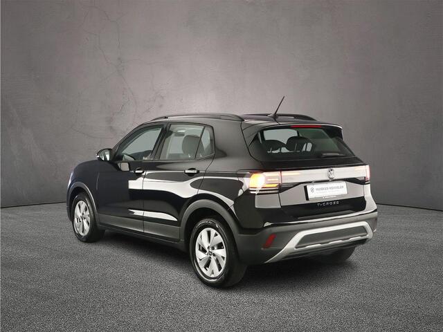 Volkswagen T-Cross Life Edition 1.0 TSI 115pk DSG Automaat Adaptive cruise control, Parkeersensoren, Stoelverwarming, LED koplampen, App connect, DAB, Radio, Bluetooth