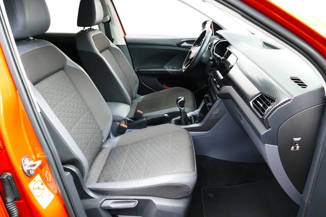 Volkswagen T-Cross 1.0 116pk TSI Style R-Line. Virt Cockpit, Adaptief Cruise, Navi, Led, 17"LMV, Haak 1100kg