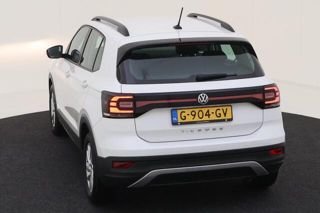 Volkswagen T-Cross 1.0 TSI 115pk Life Executive / Navigatie / Stoelverwarming / Adaptive Cruise