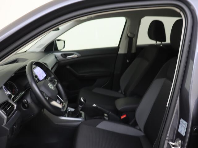 Volkswagen T-Cross 1.0 TSI Go | Navigatie | Parkeerhulp | Carplay | Stoelverwarming |