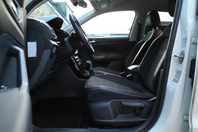 Volkswagen T-Cross 1.0 TSI Style R-line | Camera | Digidash | Blindspot