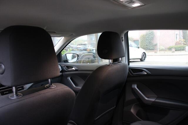 Volkswagen T-Cross 1.0 TSI United