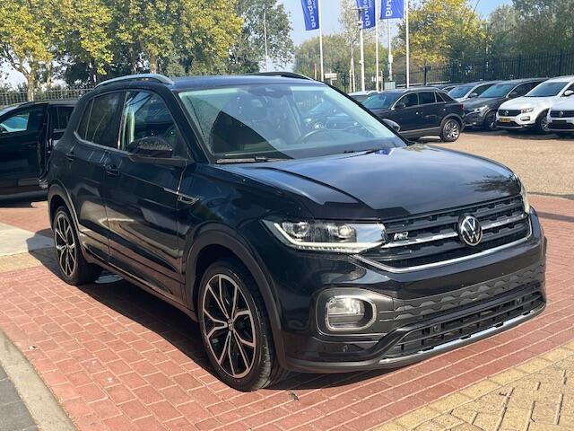 Volkswagen T-Cross 1.0 TSI DSG R-Line / Virtual cockpit / 18'' LMV / Achteruitrij camera / Navigatie / Stoel verwarning