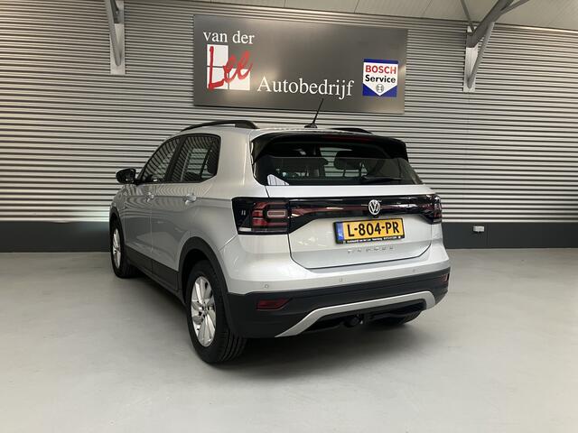 Volkswagen T-Cross 1.0 TSI STYLE/PDC/CAM/CLIMA/DODE HOEK/TREKHAAK/CARPLAY