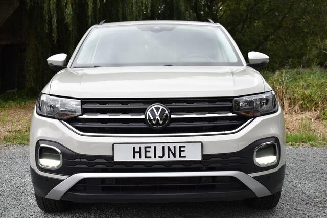 Volkswagen T-Cross TSI 110PK DSG LIFE MOVE NAVI/CARPLAY/PARKEERSENSOREN