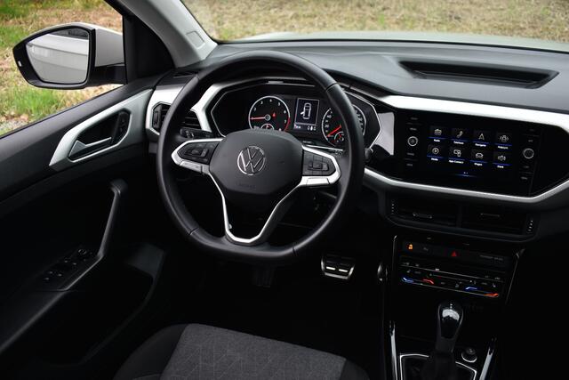 Volkswagen T-Cross TSI 110PK DSG LIFE MOVE NAVI/CARPLAY/PARKEERSENSOREN