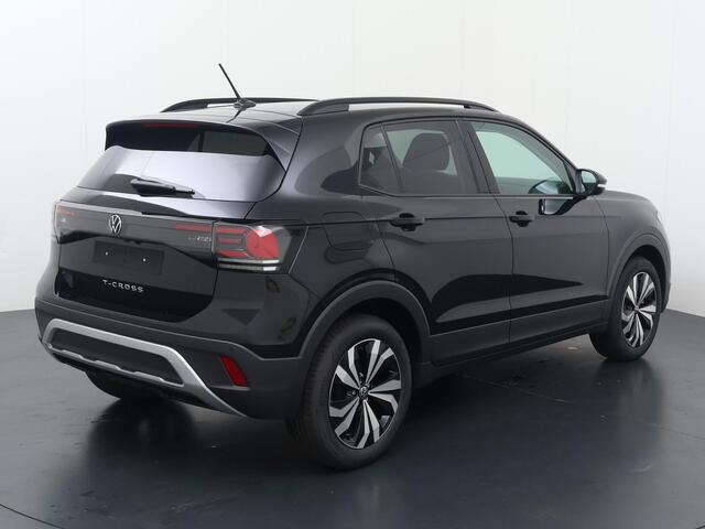 Volkswagen T-Cross Life Edition 1.0 70 kW / 95 pk TSI SUV 5 versn. Ha | Trekhaak afneembaar | Climatronic |