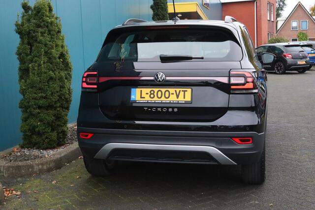Volkswagen T-Cross 1.0 TSI Life Executive CARPLAY|ADAPT.CRUISE|NAV|AC|PDC|LMV 1'EIG