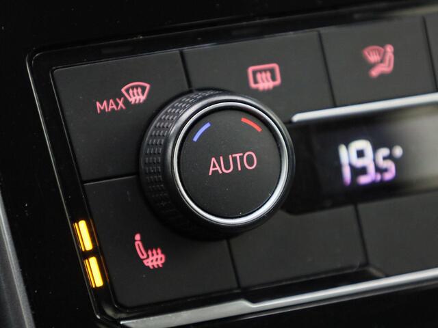 Volkswagen T-Cross 1.0TSI/115PK Style DSG · Apple Car Play · Navigatie · Camera + Parkeersensoren · Stoelverwarming