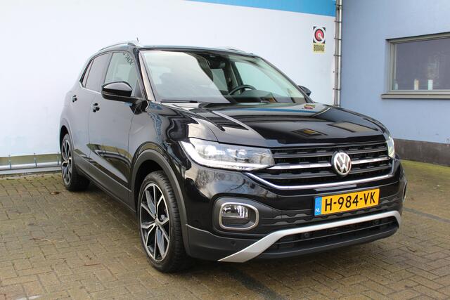 Volkswagen T-Cross 1.0 TSI Style | Incl. 12 maanden garantie | Climate controle | Adaptive cruise controle | Digital cockpit | Navigatie | Apple CarPlay/Android Auto | Draadloze telefoonlader | Dodehoeksensoren | DAB+ | Parkeersensoren V+A | Getinte ramen | Origineel NL Aut