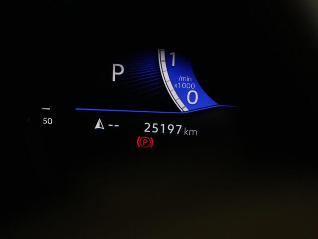 Volkswagen T-Cross 1.5 TSI 150 pk DSG R-Line Edition | Trekhaak | IQ Light | Stoelverwarming | Navigatie | Parkeersensoren voor/achter | Adaptive Cruise