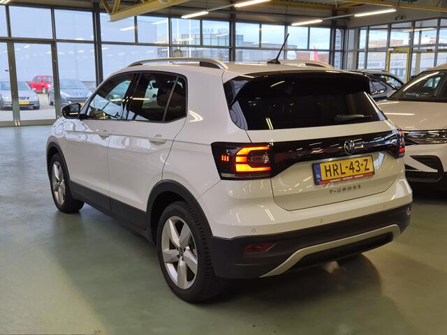 Volkswagen T-Cross 1.0 TSI Style -110pk- LED | Climate Control | App Connect | Stoelverwarming | Rijklaarprijs incl. 1 jaar Bovag garantie