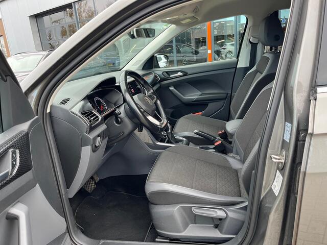 Volkswagen T-Cross 1.0 TSi 115 Pk Automaat Style | Adaptive Cruise | Climate Control | Parkeersensoren | Navigatie | Carplay | 87.046 Km!!