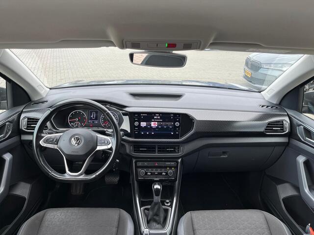 Volkswagen T-Cross 1.0 TSi 115 Pk Automaat Style | Adaptive Cruise | Climate Control | Parkeersensoren | Navigatie | Carplay | 87.046 Km!!