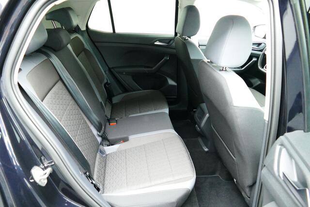 Volkswagen T-Cross 1.0 110pk TSI Style. Virt Cockpit, Camera, Adaptief Cruise, StoelVerw, 17"LMV