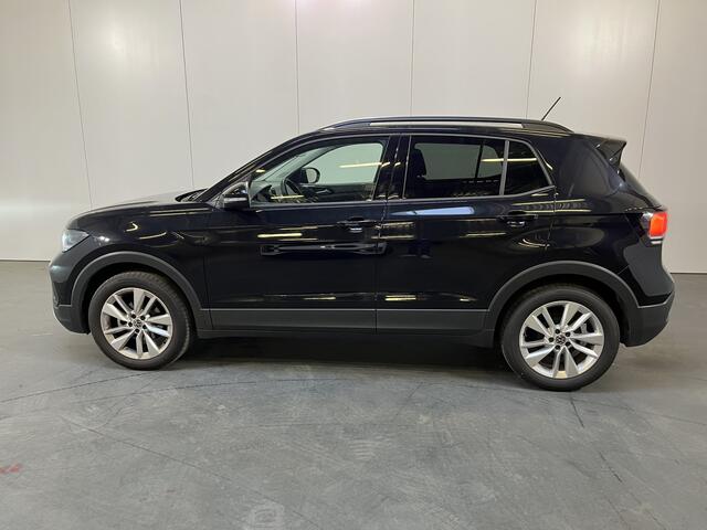 Volkswagen T-Cross 1.0 TSI Life Edition / GARANTIE TM 06-2028/ KEYLESS/ ADAPT. CRUISE/ DAB/ BLUETOOTH/ APP CONNECT/ PARK SENSOREN + CAMERA/ CLIMA/ LED/ 17'' LMV