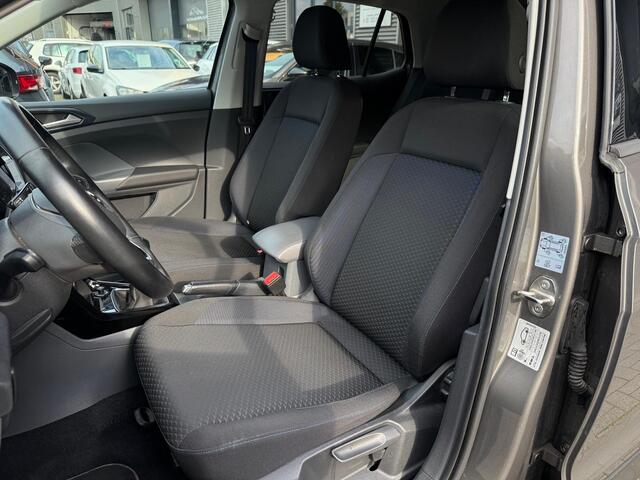 Volkswagen T-Cross 1.0 TSI Life Clima CarPlay Camera