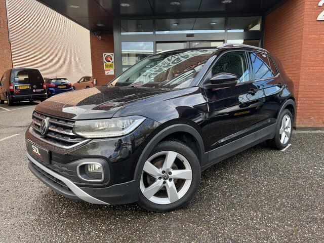 Volkswagen T-Cross 1.5 TSI Style // LED // ADAPT. CRUISE // CLIMA // CAMERA+SENSOREN // APPLE-ANDROID AUTO // STOELVERWARMING //