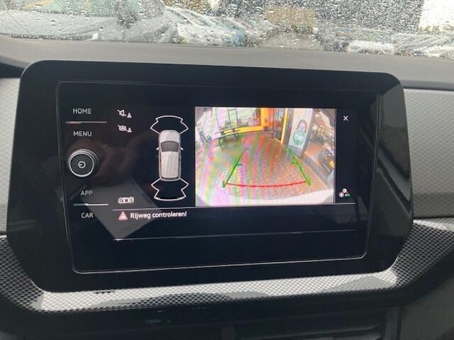 Volkswagen T-Cross 1.0 TSI 115 pk DSG Life Edition - Navi/Apple/Android - camera