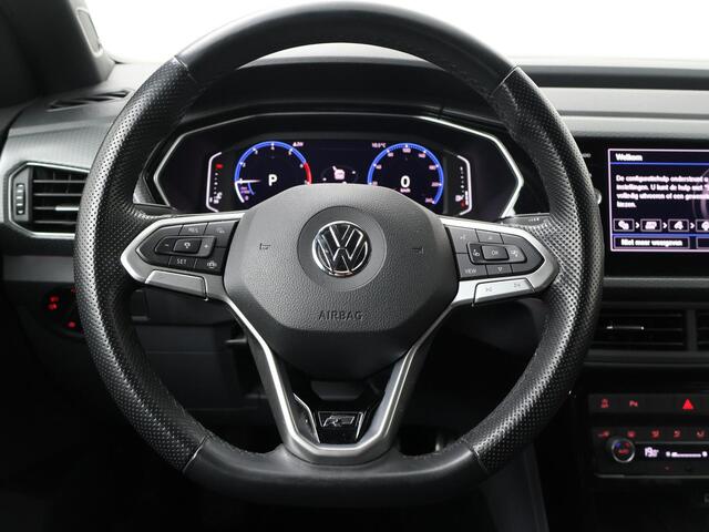 Volkswagen T-Cross 1.0 TSI Style | 115 PK | Automaat | Trekhaak | R-Line | Navigatiesysteem | Beats audio | Digitaal instrumentenpaneel |