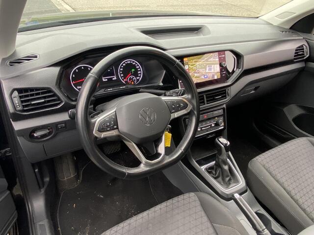 Volkswagen T-Cross 1.0 TSi DSG7-automaat Life met o.a. draadloze App Connect, parkeersens, cruise adapt., clima, etc.