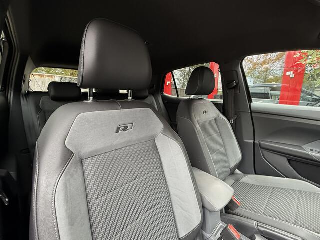 Volkswagen T-Cross 1.0 TSI AUT. *!* 2x R-LINE *!* VIRTUAL/ RADAR/ 18 INCH/ CAMERA/ LED *!*