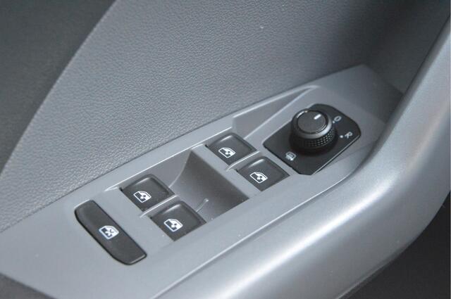 Volkswagen T-Cross 1.0 TSI Life Nap / 1e eigen. /