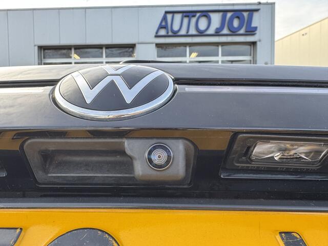 Volkswagen T-Cross 1.5 TSI R-Line | achteruitrijcamera | cruise control | rijklaarp