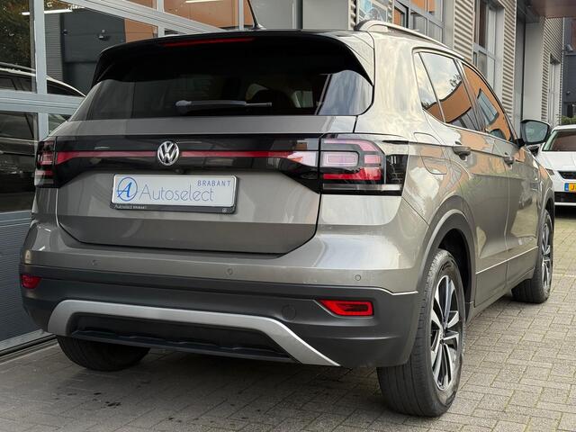 Volkswagen T-Cross 1.0 TSI Life Cruise CarPlay Camera