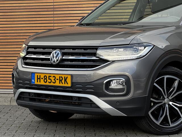 Volkswagen T-Cross 1.0 TSI Style Parkeerhulp V+A / Carplay / Navigatie