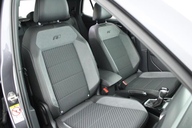 Volkswagen T-Cross 1.0 TSI 110pk DSG 2x R-Line Trekhaak Camera Keyless Navigatie Virtual Cockpit Led