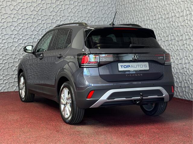 Volkswagen T-Cross 116PK 17''LMV TREKHAAK CAMERA VIR.COCKPIT STOELVERW. ADAP.CRUISE LMV CARPLAY 2025 "Volkswagen rijden begint bij Topautos.nl - 75 topmodellen direct op voorraad!"