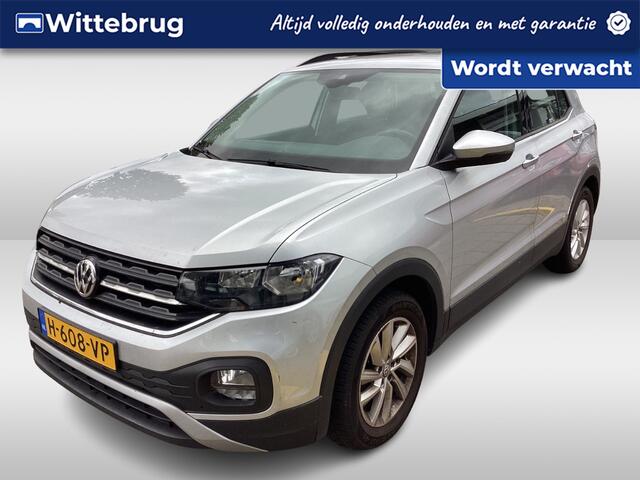 Volkswagen T-Cross 1.0 TSI Life / Camera / Trekhaak / Climate controle / App connect /