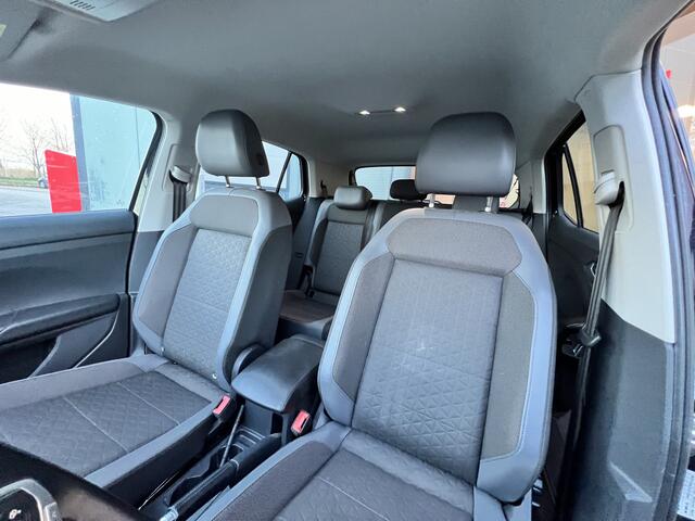 Volkswagen T-Cross 1.5 TSI Style Business R | Apple/ android carplay | DAB | Adaptieve cruise | Camera