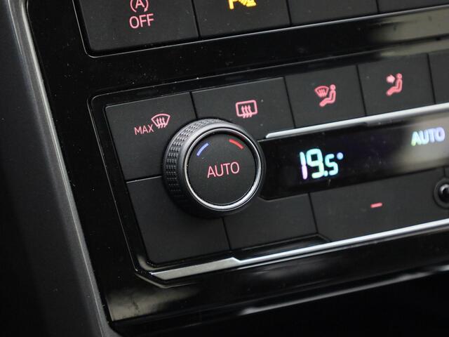 Volkswagen T-Cross 1.0 TSI 115pk Style · Navigatie · Camera + Parkeersensoren · LED