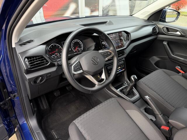 Volkswagen T-Cross 1.0 TSI Life / Adaptive Cruise / Carplay / Navigatie / Airco / Achteruitrij- camera /