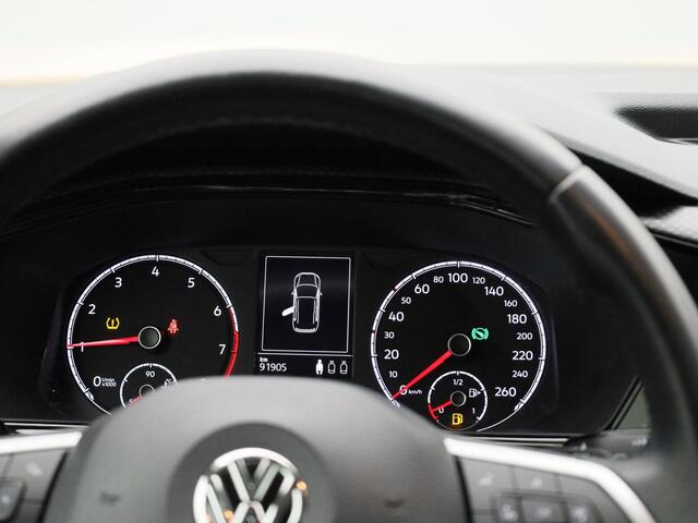 Volkswagen T-Cross 1.0 TSI Life | Adaptieve Cruise Control | Keyless | Blind Spot Warning | PDC Voor+Achter | Licht- & Regensensor | DAB-Radio | Apple Carplay & Android Auto | Elektrisch Inklapbare Buitenspiegels | Airconditioning