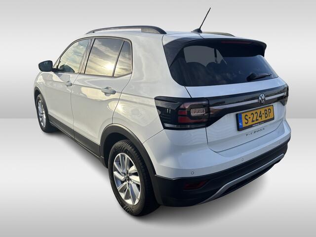 Volkswagen T-Cross 1.0 TSI Life Parkeersensoren /16"LM velgen / Digital Display Plus / App-connect Fabrieksgarantie tot 20-01-2027