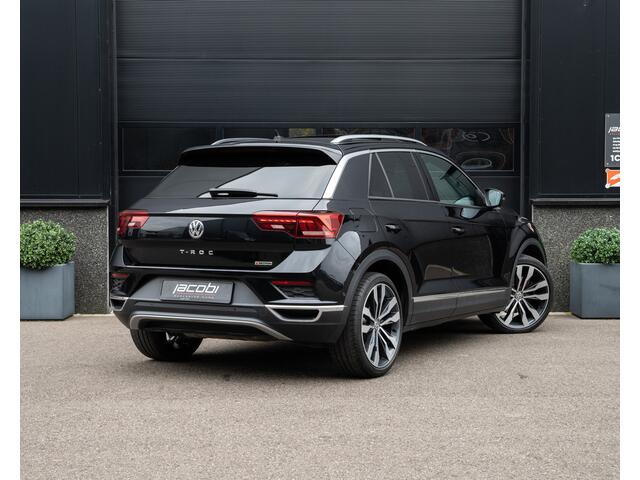Volkswagen T-Roc 2.0 TSI 4Motion 190PK R-Line | Leder | Virtual | Pano | Sfeer | Beats | Carplay | Lane Assist | ACC | Stuurw. Verwarming | Elek. Kofferklep |