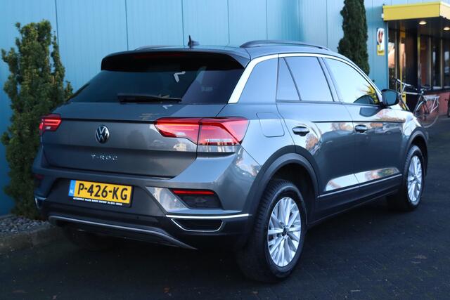 Volkswagen T-Roc 1.0 TSI Style Multimedia/ECC/LMV/NAV/PDC/ADAPT.CRUISE/LANE ASSIST.