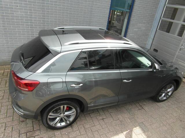 Volkswagen T-Roc 1.5 TSI Sport Business R Inclusief Afleveringskosten
