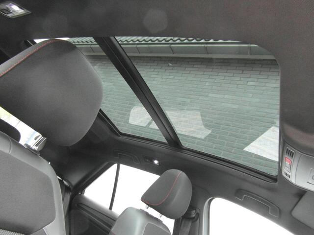 Volkswagen T-Roc 1.5 TSI Sport Business R Inclusief Afleveringskosten