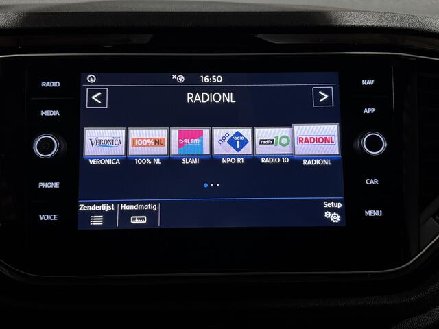 Volkswagen T-Roc 2.0 TSI 4Motion R ClimaC.CruiseC.Navi.Cama.Akrapovic.LMV!!!