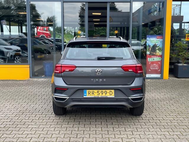 Volkswagen T-Roc 1.0 TSI Style - App Connect - Adaptive cruise - Sensoren