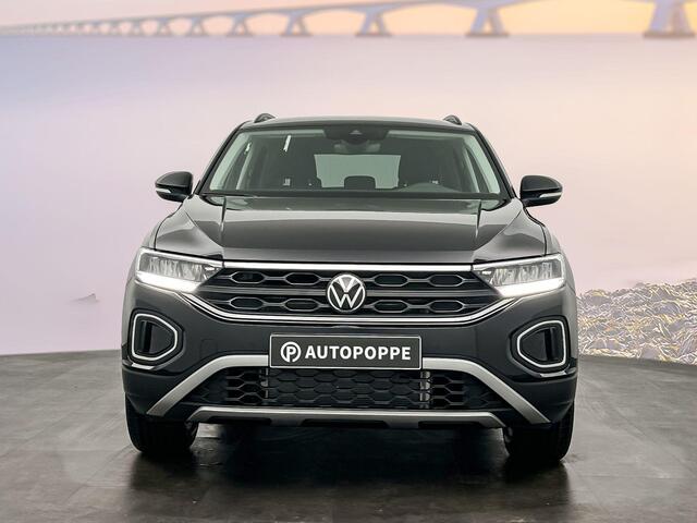 Volkswagen T-Roc Life Edition 1.0 85 kW / 116 pk TSI SUV 6 versn. H